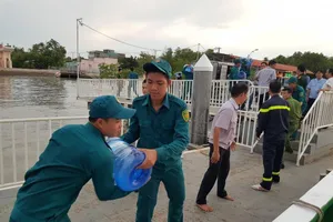 Huy động hơn 1.000 công an, bộ đội... chống bão ở Cần Giờ