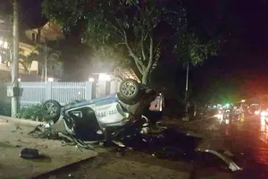 Tai nạn taxi kinh hoàng, 3 người chết, 4 người bị thương nặng