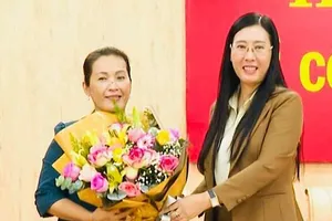 Bà Đinh Thị Hồng Minh được bầu giữ chức Phó Bí thư tỉnh Quảng Ngãi