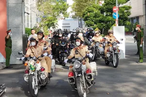 Thủ tướng giao 6 nhiệm vụ về an toàn giao thông dịp Tết và Lễ hội Xuân 2023