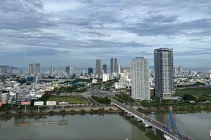 Đà Nẵng phấn đấu xây dựng hình ảnh TP an bình, đáng sống.