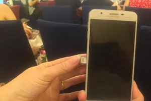 Khóa SIM và trách nhiệm của nhà mạng