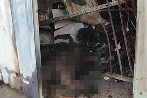 Cháy kho chứa đồ cũ, khiến 1 người đàn ông tử vong
