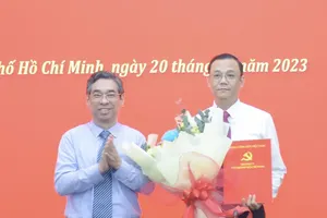  Phó Chánh Văn phòng Thành ủy TP.HCM giữ chức Phó Bí thư Thường trực quận 5 