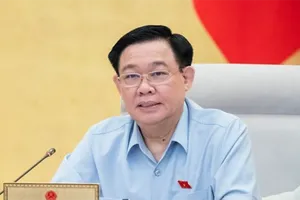 Bộ Chính trị kỷ luật cảnh cáo ông Vương Đình Huệ