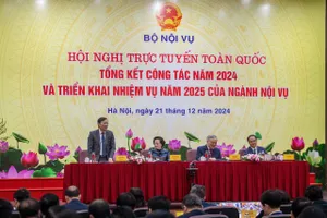 Phó Thủ tướng: Sắp xếp, tinh gọn bộ máy - một núi việc khổng lồ cho Bộ Nội vụ