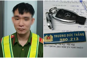 Lập biên bản người mặc trang phục Công an nhân dân “lấy le” với bạn bè