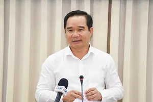 Chủ tịch TP.HCM: Không bi quan, không lạc quan với chính sách thuế đối ứng của Mỹ