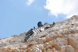 Sập cốt pha khi thi công cao tốc Quy Nhơn - Chí Thạnh, 2 người tử vong