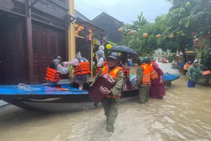 Thủ tướng chỉ đạo tập trung ứng phó khẩn cấp, khắc phục hậu quả mưa lũ ở Trung Bộ