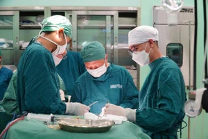 Lần đầu phẫu thuật chấn thương sọ não phức tạp tại Bệnh viện Đa khoa Vũng Tàu