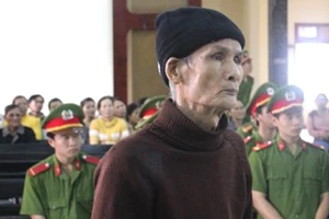 Chém chết con dâu và bạn trai, ông lão bị tù chung thân