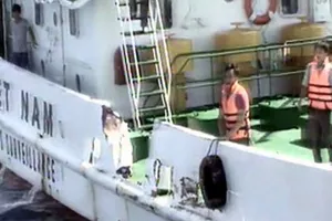 Trung Quốc trắng trợn tố ngược tàu Việt Nam đâm tàu TQ 171 lần (?!)