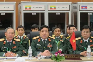 Bộ trưởng Quốc phòng lý giải việc VN hết sức kiềm chế trong vụ giàn khoan trái phép