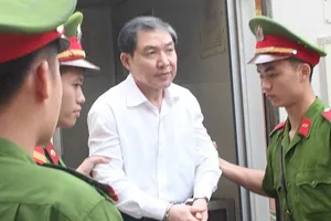 Buộc thôi việc tử tù Dương Chí Dũng