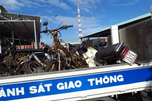 Chùm ảnh vụ tai nạn đặc biệt nghiêm trọng khiến 7 dân phòng thương vong