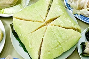 Những người không nên ăn bánh chưng ngày Tết