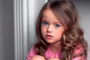 Ngắm vẻ thiên thần của người mẫu nhí xinh đẹp nhất thế giới