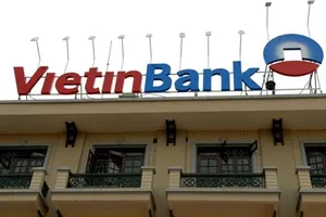 Hé lộ mức thu nhập 'khủng' của nhân viên VietinBank