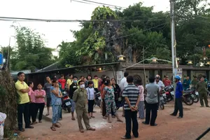 Sau tết ghé thăm cha, kinh hoàng phát hiện cha mình đã treo cổ chết