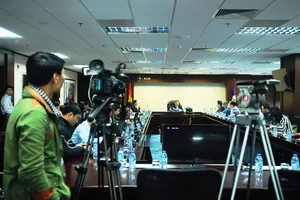 Tăng giá điện, EVN có thêm 13.000 tỉ đồng doanh thu