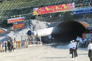 Chính phủ cho xây hầm qua đèo Cù Mông