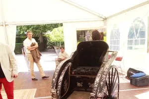 Việt Nam chi 1 tỉ đồng đưa xe kéo tay của vua Thành Thái về nước