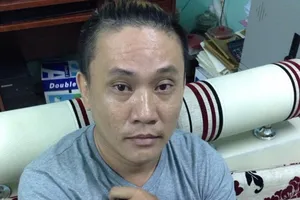 Các đại gia mua dâm người mẫu ngàn USD là ai?