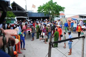 Vụ bắt đá gà 'đạn lạc' chết người: Công an hỗ trợ 30 triệu đồng