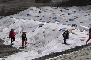 EVN xin lỗi về vụ ô nhiễm từ nhà máy Vĩnh Tân 2 