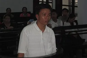 Phá vụ án 'đá chết người' từ vết bầm trên cổ nạn nhân