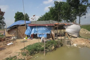 Chi tiết vụ 'mang quan tài sang nhà hàng xóm lúc nửa đêm'