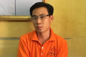 Đã bắt được kẻ đập phá hơn 300 bát hương tại nghĩa trang