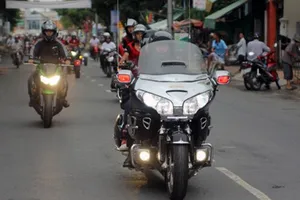 Thí điểm cho môtô 400 phân khối vào đường cao tốc