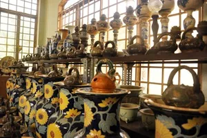 Kho cổ vật của 'ông trùm' gốm sứ Sài Gòn