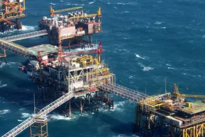 Tàu dầu khí Trung Quốc trên đường đi Singapore 