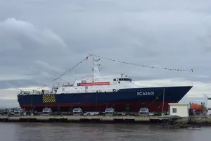 Hạ thủy tàu tuần tra kết hợp tìm kiếm cứu nạn xa bờ hiện đại