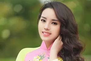 Tung ảnh Kỳ Duyên ngủ trên máy bay là 'vi phạm pháp luật’