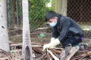 Mở rộng phạm vi điều tra tại các nhà dân xung quanh vụ thảm sát