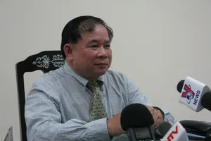 Thứ trưởng Bùi Văn Ga chỉ 'bí kíp' để thí sinh chọn trường