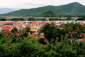 Ngắm ngôi làng giản dị tuyệt đẹp của ngư dân miền Trung