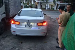 Tin bất ngờ về tài xế BMW gây tai nạn, chống trả CSGT 