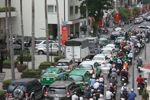 Phương án mới nhất áp thuế ô tô