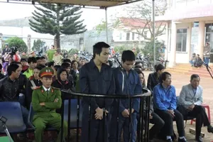 Chết khi bị tạm giam: Gia đình yêu cầu khai quật tử thi