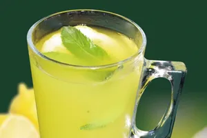 2 món nước ép thanh lọc giải rượu cho đàn ông