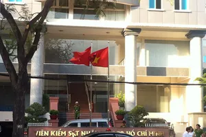 Thống nhất đình chỉ vụ quán cà phê Xin Chào 