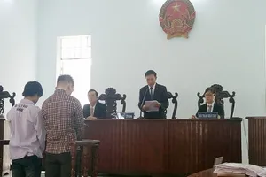 Vụ 'cướp giật bánh mì' và lỗ hổng của pháp luật