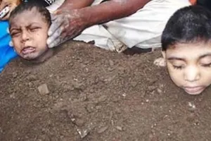 Hơn 100 em bé bị 'chôn sống' để làm vật hiến tế 