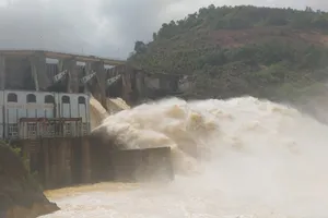 Thủ tướng yêu cầu kiểm tra việc thủy điện xả lũ