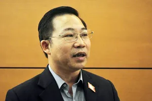  Bộ trưởng có dám từ chức nếu thép Cà Ná gây hậu quả?